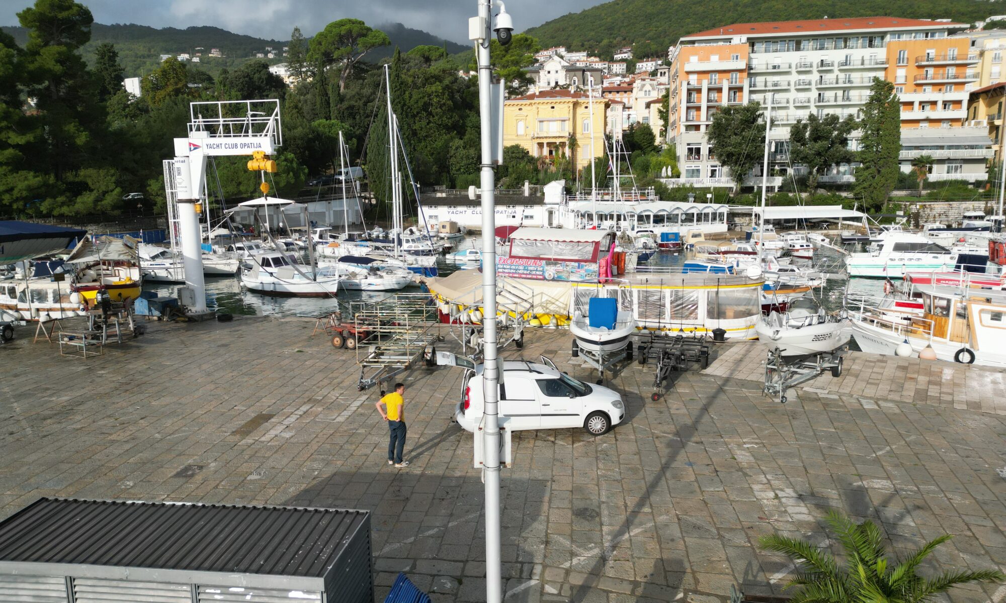 Motorbootpraxis im Hafen von Opatija